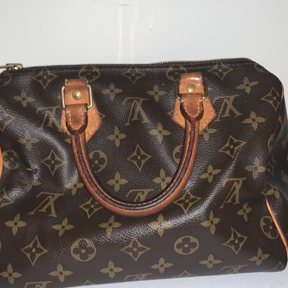 Authentic LV - Picture 5 of 5